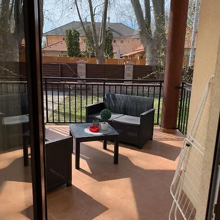 Balaton Apartmanhaz Apartment Siofok