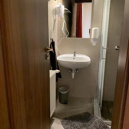 Balaton Apartmanhaz * Siófok