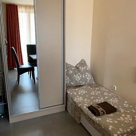 Balaton Apartmanhaz Apartment