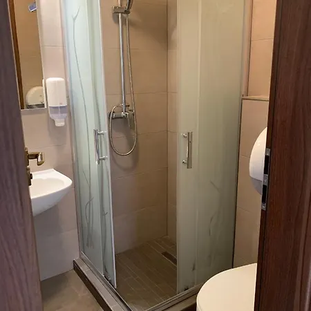 Balaton Apartmanhaz *