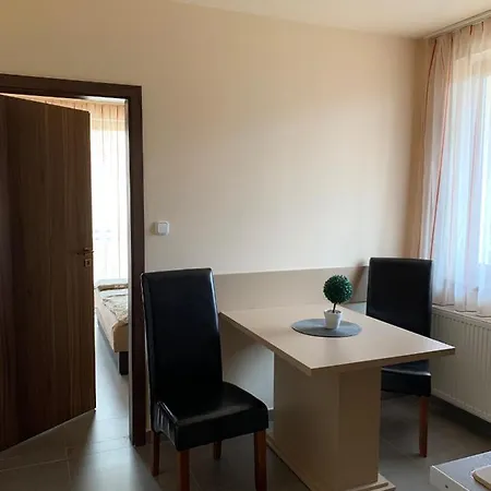 Balaton Apartmanhaz Apartment