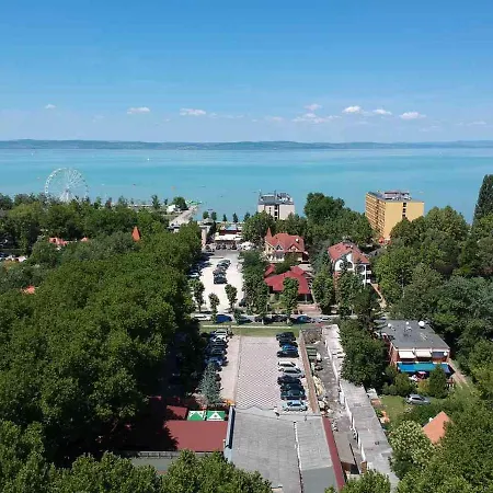Balaton Apartmanhaz Siófok