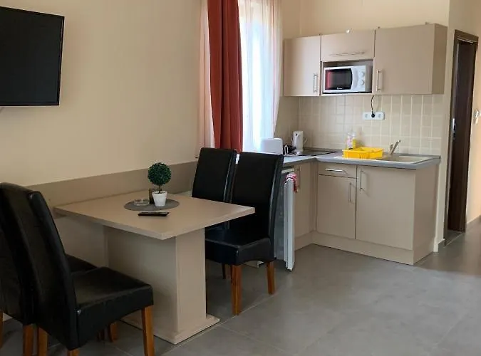 Balaton Apartmanhaz 아파트 시오포크