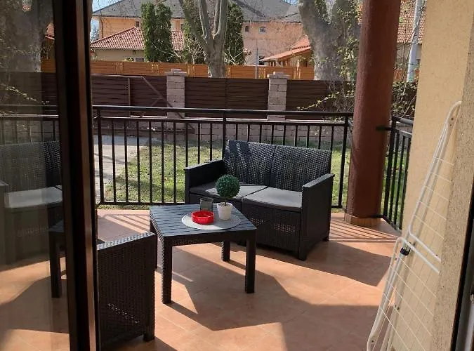 Balaton Apartmanhaz 아파트 시오포크